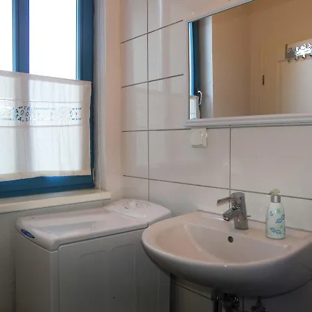 Апартаменты Ferienwohnung Wolgaster Altstadt *